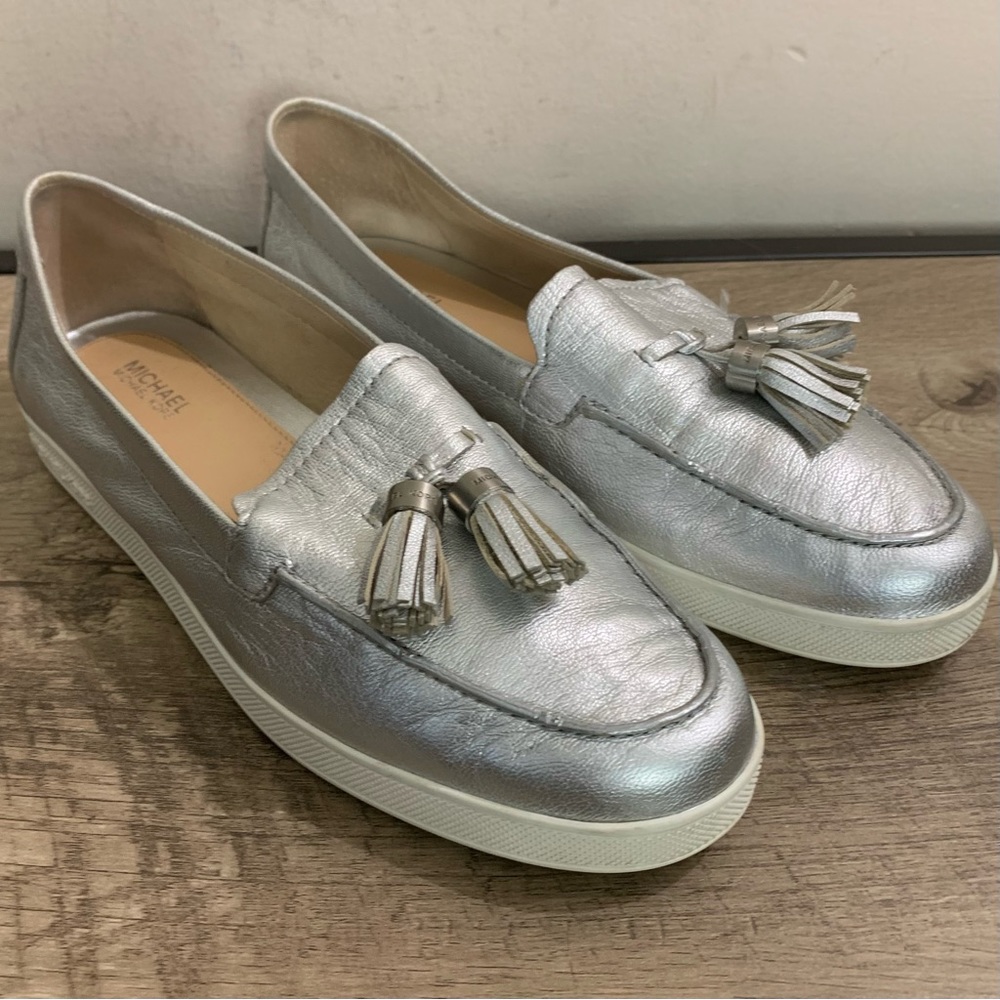 MICHAEL Michael Kors Metallic Silver Tassel Loafers - Picture 2 of 8